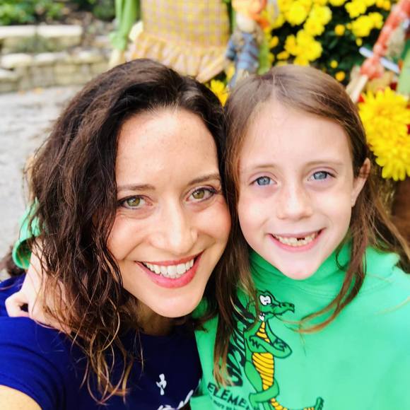 Meet your Posher, Julia - Picture 1 of 1